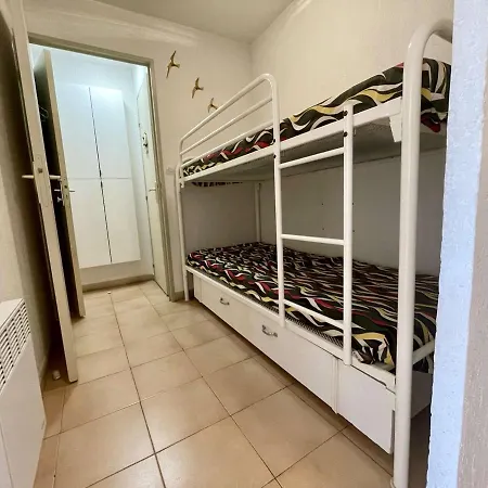 Climatise 2 Pieces Cabine, 4 Couchages, Proche Et Centre, - Fr-1-226b-171 דירה
